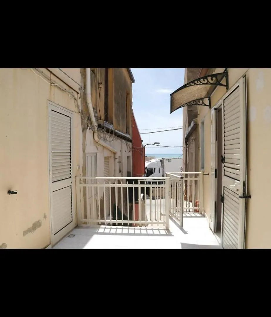 A Casa Da Toto Hotel Porto Empedocle Italy